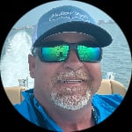 Profile photo of Captain Experiences guide Tim