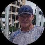 Profile photo of Captain Experiences guide Leonard Dodd